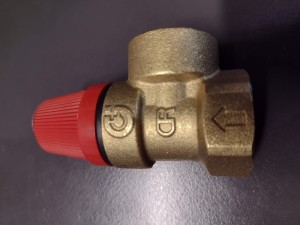 Zawór bezpieczeństwa Caleffi 1/2  3,0 bar 